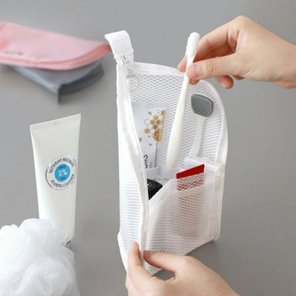 🧴Turqelis™ Travel Toiletry Bag – Lightweight, compact & organized ✨ (offer)
